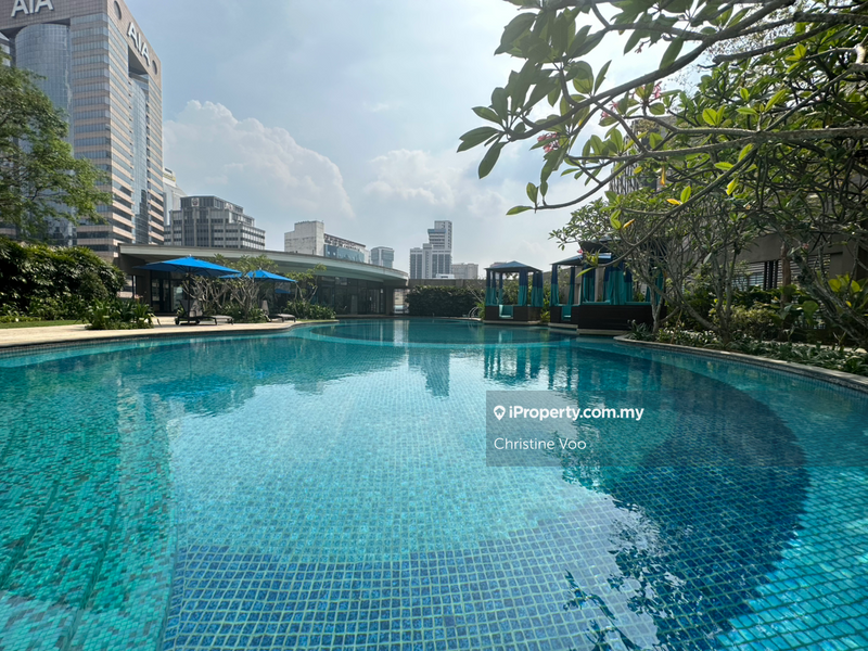 For Rent - 6 CapSquare