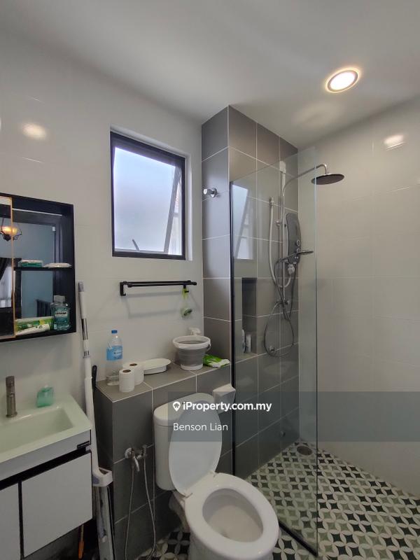 Rumah Berangkai 2 Tingkat untuk Dijual di Eco Grandeur, Puncak Alam oleh Benson Lian - iProperty.com.my