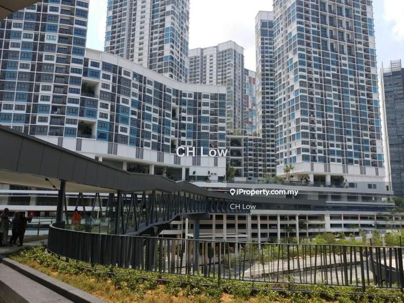 Kediaman Servis untuk Dijual di i-SOHO @ i-City oleh CH Low - iProperty.com.my