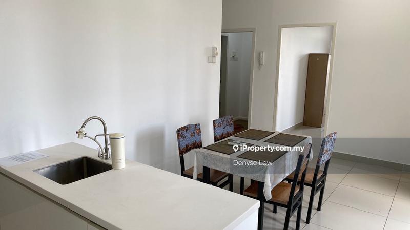 For Sale - Paramount Utropolis