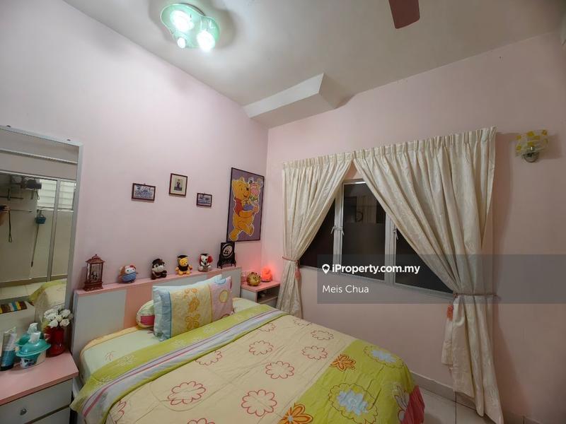 Townhouse for Sale in Taman Lagenda Mas, Cheras by Meis Chua - iProperty.com.my