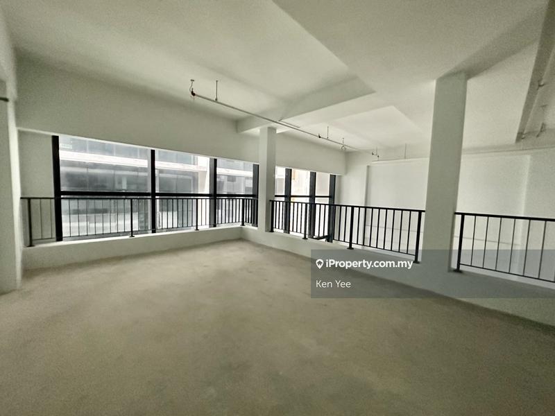 For Rent - Emhub 3 in 1 Warehouse-Retail-Office in KD, PJ, Selangor