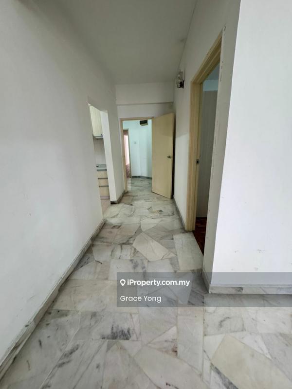 For Rent - Desa Gembira