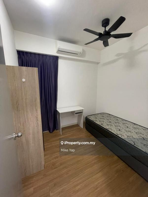 For Sale - M Vertica