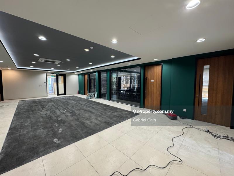 For Sale - Batu Caves, SBC, Industri Batu Caves (3 Storey Semi-D) with Lift