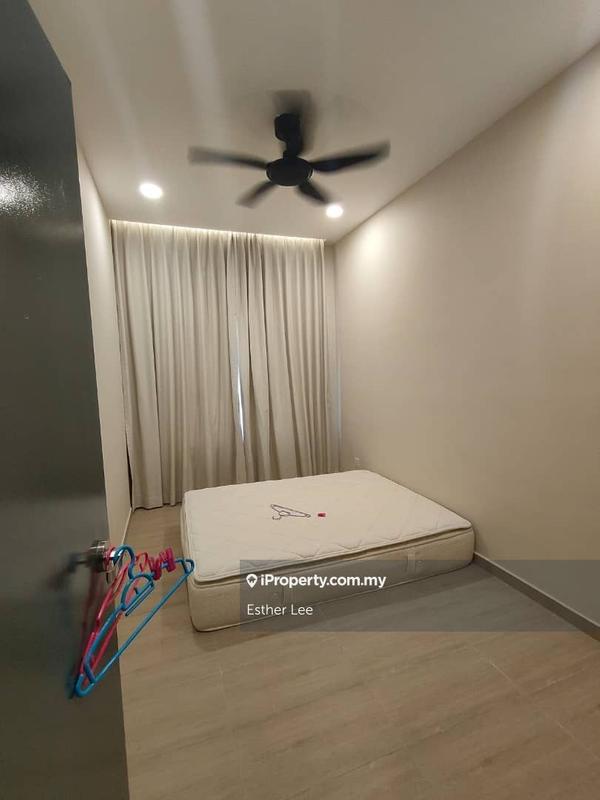 For Rent - The Hipster