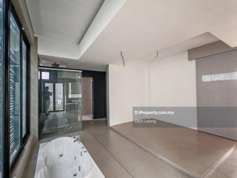 Bungalow House for Sale in Taman Danau Desa, Taman Desa by Zack Leong - iProperty.com.my