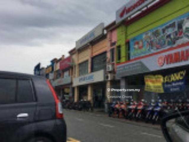 Kedai untuk Disewa di Seksyen 8, Bangi oleh Celestine Chong - iProperty.com.my