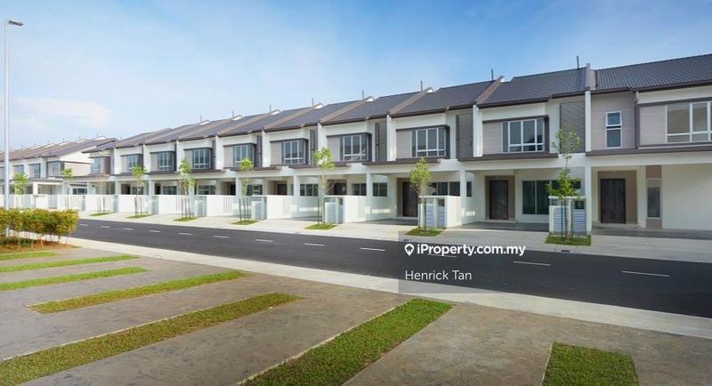 Rumah Teres 2-Tingkat untuk Dijual di Bandar Tropicana Aman, Telok Panglima Garang oleh Henrick Tan - iProperty.com.my