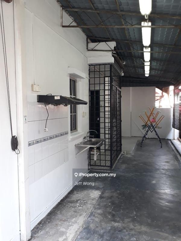 Rumah Berkembar untuk Dijual di Usj 5, Subang Jaya oleh Jeff Wong - iProperty.com.my