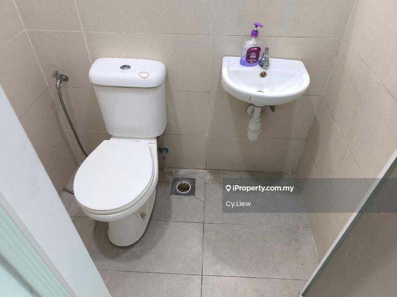Service Residence for Rent in City of Green by Cy.Liew - Bathroom - iProperty.com.my