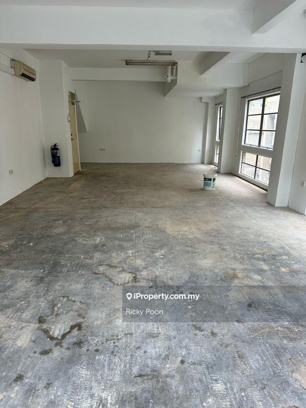 For Sale - Plaza Suria