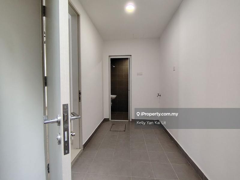 Rumah Teres 3-Tingkat untuk Dijual di Park Residence, Seri Kembangan oleh Kelly Yan Kai Lit - iProperty.com.my