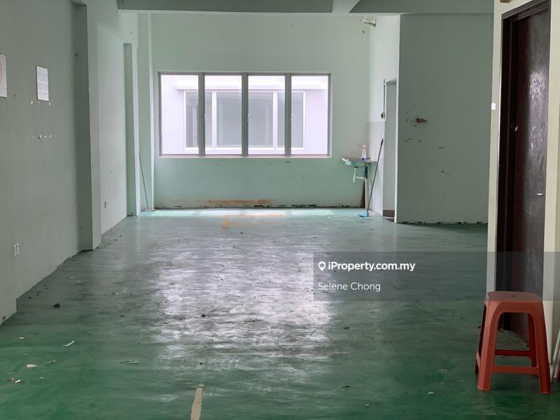 Kedai untuk Dijual di Bandar Rinching Seksyen 5, Semenyih oleh Selene Chong - iProperty.com.my