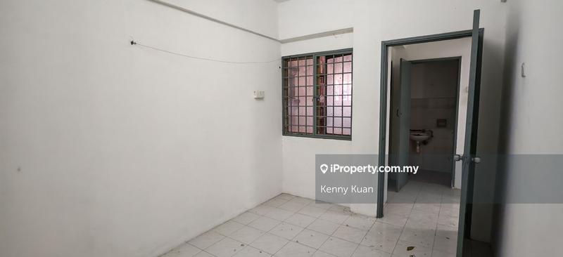 Apartment for Sale in Pangsapuri Sri Bandar by Kenny Kuan - iProperty.com.my