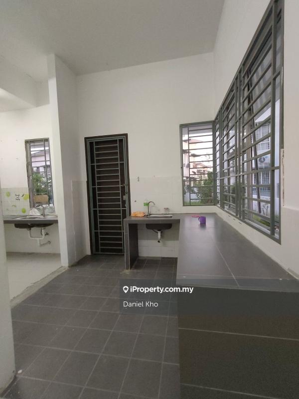 Semi-Detached House for Sale in Taman Kuala Selangor Utama, Kuala Selangor by Daniel Kho - iProperty.com.my