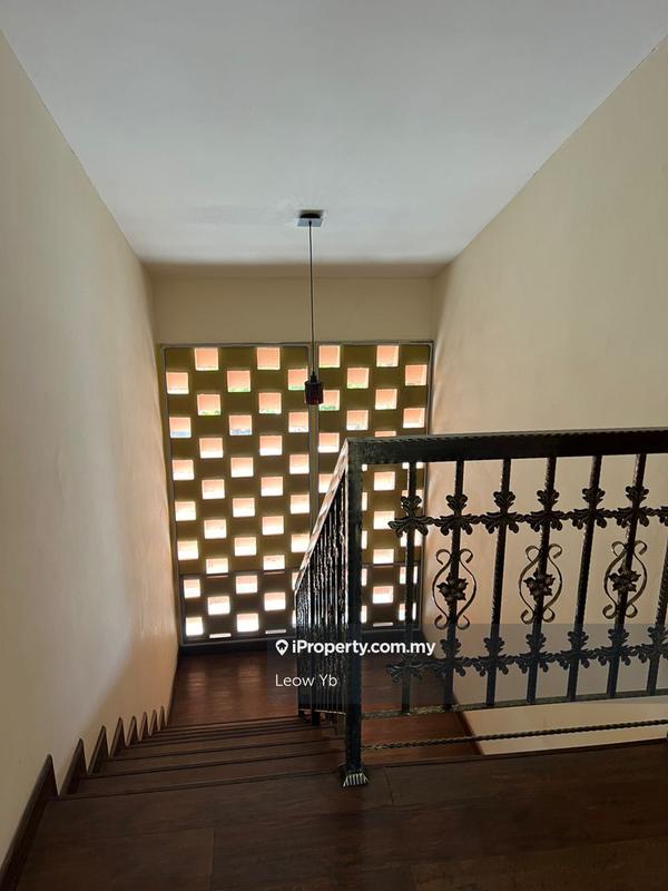Bungalow House untuk Dijual di Seksyen 6, Petaling Jaya oleh Leow Yb - iProperty.com.my
