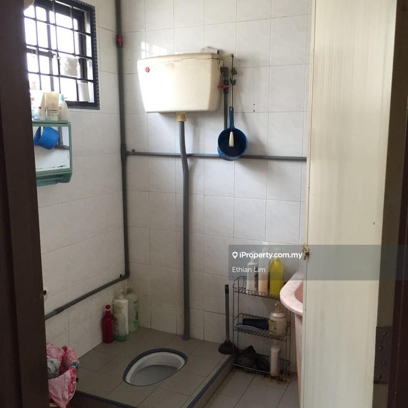 Rumah Teres 2-Tingkat untuk Dijual di Semenyih, Bangi oleh Ethian Lim - iProperty.com.my