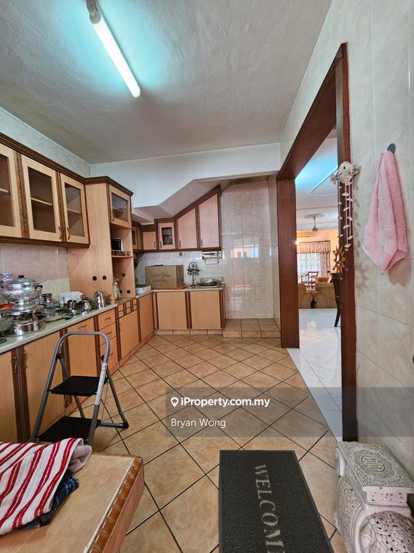 Rumah Teres 2-Tingkat untuk Dijual di Damansara Kim, Petaling Jaya oleh Bryan Wong - iProperty.com.my