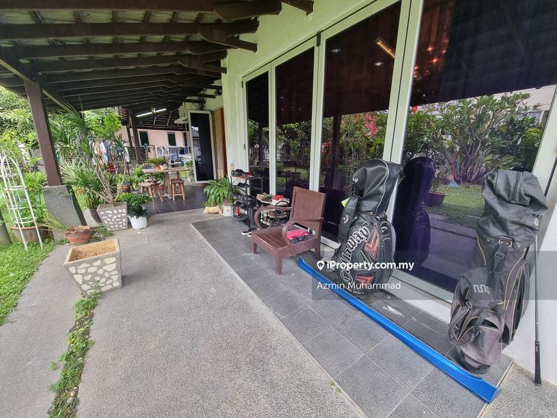 Rumah Berkembar untuk Dijual di Laman Seri, Shah Alam oleh Azmin Muhammad - iProperty.com.my