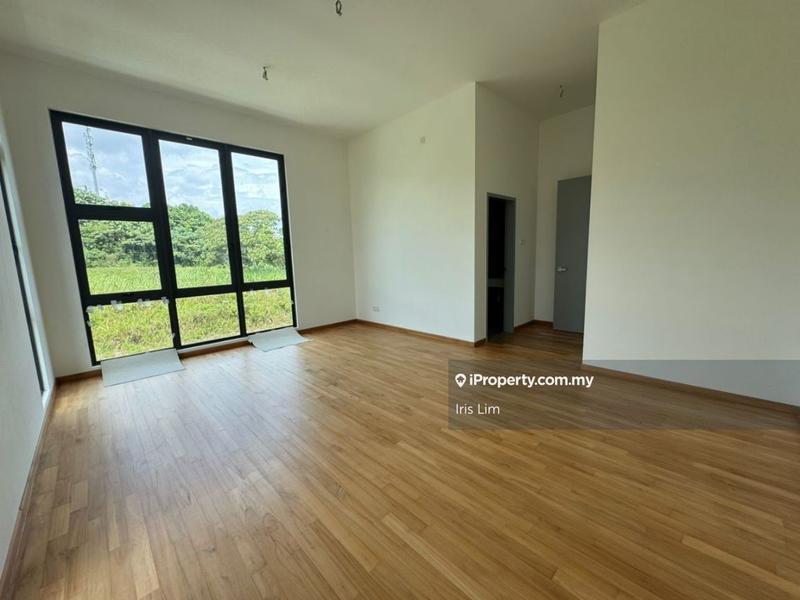 Bungalow House for Sale in Taman Seri Austin, Tebrau by Iris Lim - iProperty.com.my