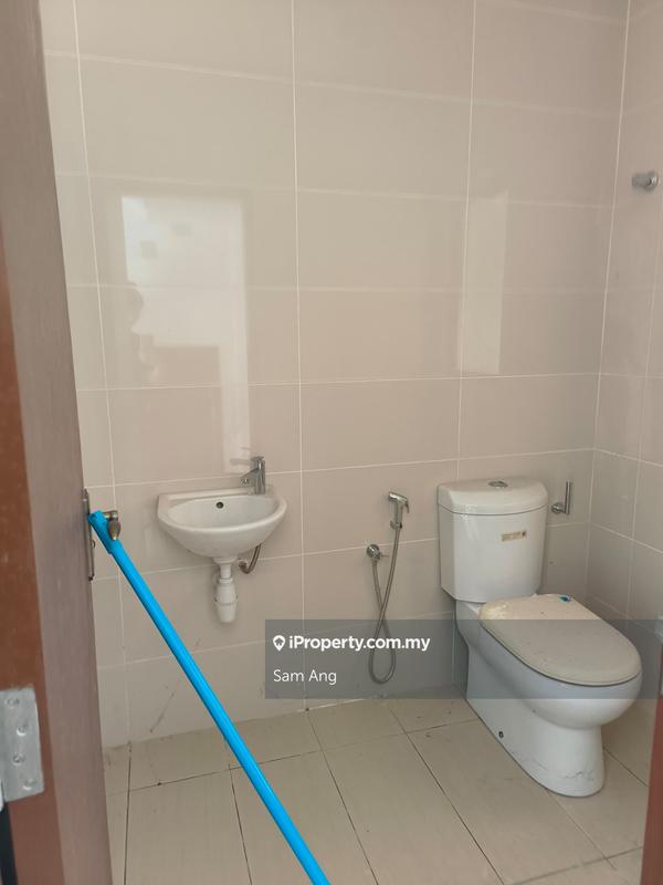 Rumah Berangkai 3 Tingkat untuk Dijual di DiamondCityEndLot,Semenyih Country Garden,Selangor, Semenyih oleh Sam Ang - iProperty.com.my