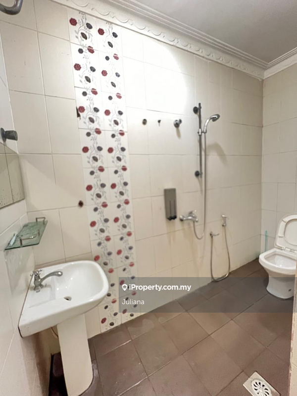 Bungalow House untuk Dijual di Kampung Merbau Sempak, Sungai Buloh oleh Juliana - iProperty.com.my