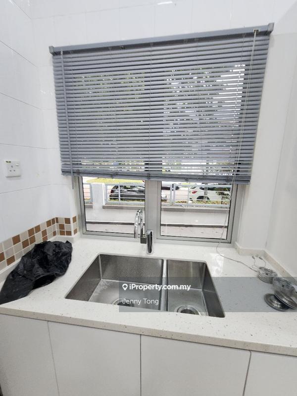 Bungalow House for Sale in Valencia, Sungai Buloh by Jenny Tong - iProperty.com.my