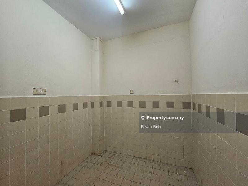 Rumah Teres 2-Tingkat untuk Dijual di Taman Saga, Ampang oleh Bryan Beh - iProperty.com.my
