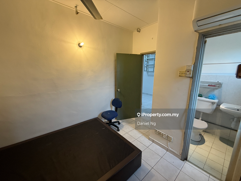 Pangsapuri untuk Dijual di Cheras Business Centre oleh Daniel Ng - iProperty.com.my