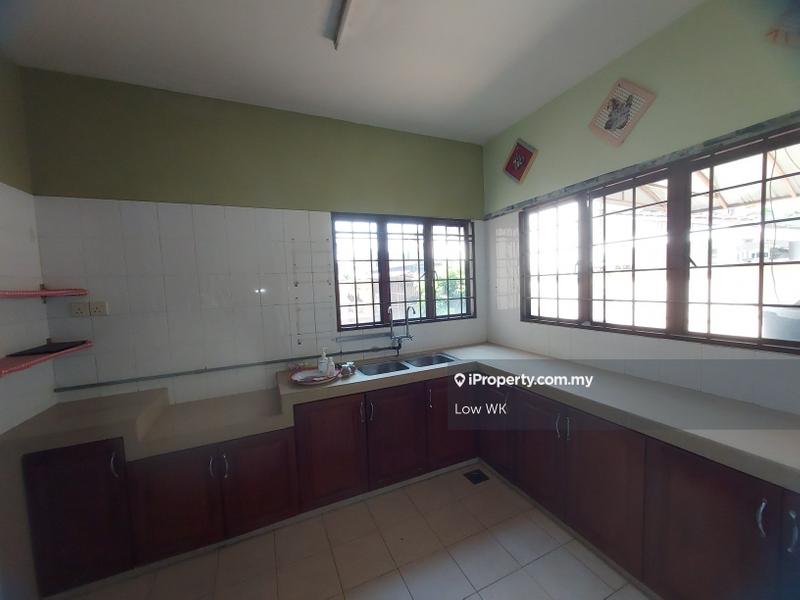 Bungalow House for Sale in Bandar Baru Sri Petaling, Sri Petaling by Low WK - iProperty.com.my