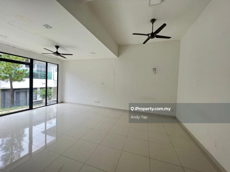 2-storey Terraced House for Sale in Lake Club, Rawang, Rawang by Andy Yap - iProperty.com.my