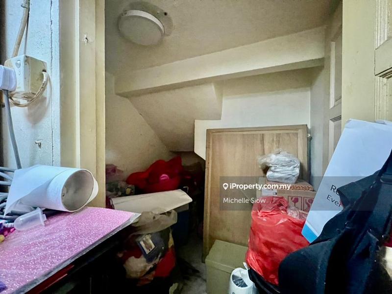 Rumah Berangkai 2.5 Tingkat untuk Dijual di Taman Bukit Permai, Ampang oleh Michelle Siow - iProperty.com.my
