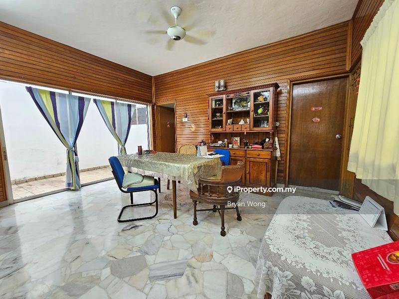 Semi-Detached House for Sale in Damansara Jaya, Petaling Jaya by Bryan Wong - iProperty.com.my
