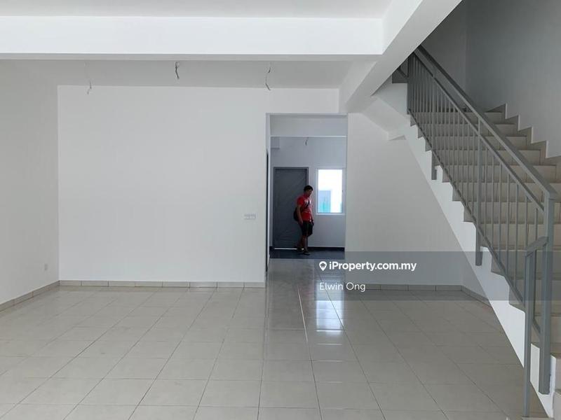 Rumah Teres 2-Tingkat untuk Dijual di Eco Grandeur Laman Haris Bandar Puncak Alam, Puncak Alam oleh Elwin Ong - iProperty.com.my