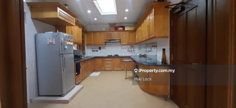 Bungalow House untuk Dijual di KLCC, KL City Centre oleh Miki Lock - iProperty.com.my