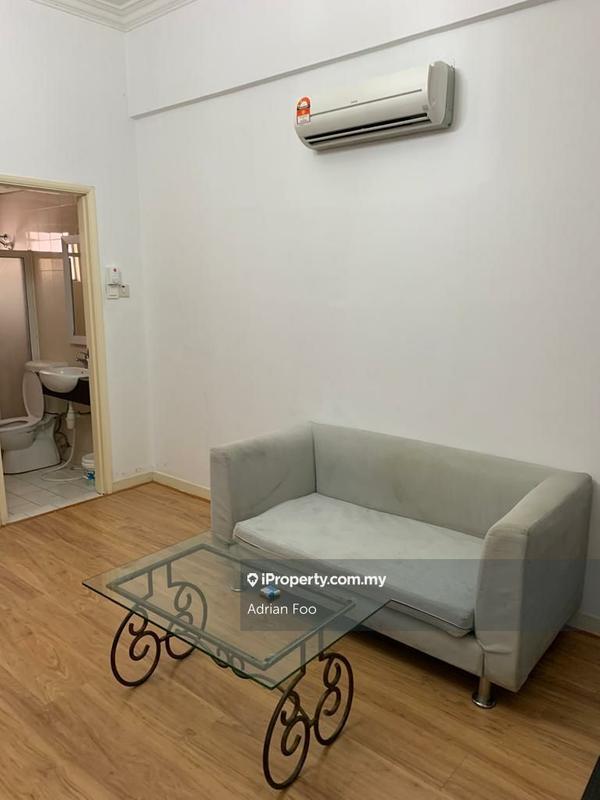 Service Residence for Sale in Dorchester by Adrian Foo - iProperty.com.my