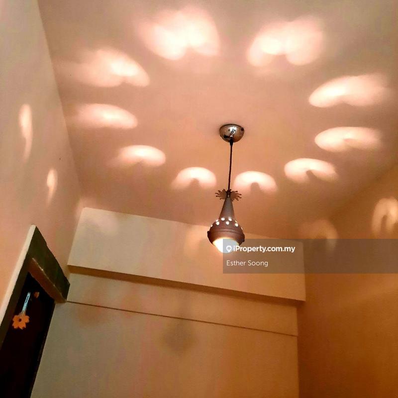 Condominium for Sale in Perdana Exclusive by Esther Soong - iProperty.com.my