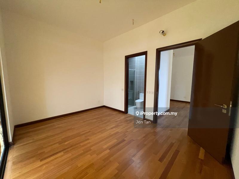 Bungalow House for Sale in Kota Kemuning, Shah Alam by Jen Tan - iProperty.com.my
