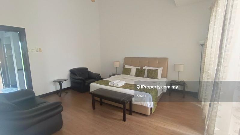 Rumah Berangkai 3 Tingkat untuk Disewa di Temasya Glenmarie, Glenmarie oleh Shan - iProperty.com.my