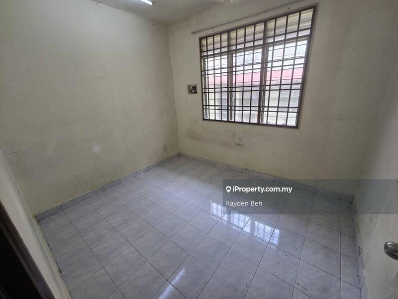 For Sale - Vista Seri Alam