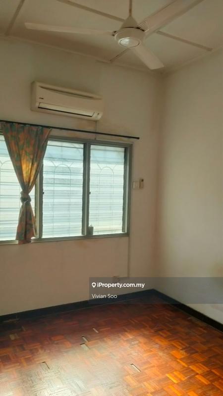 Rumah Teres 2-Tingkat untuk Dijual di Usj 12, Petaling Jaya oleh Vivian Soo - iProperty.com.my