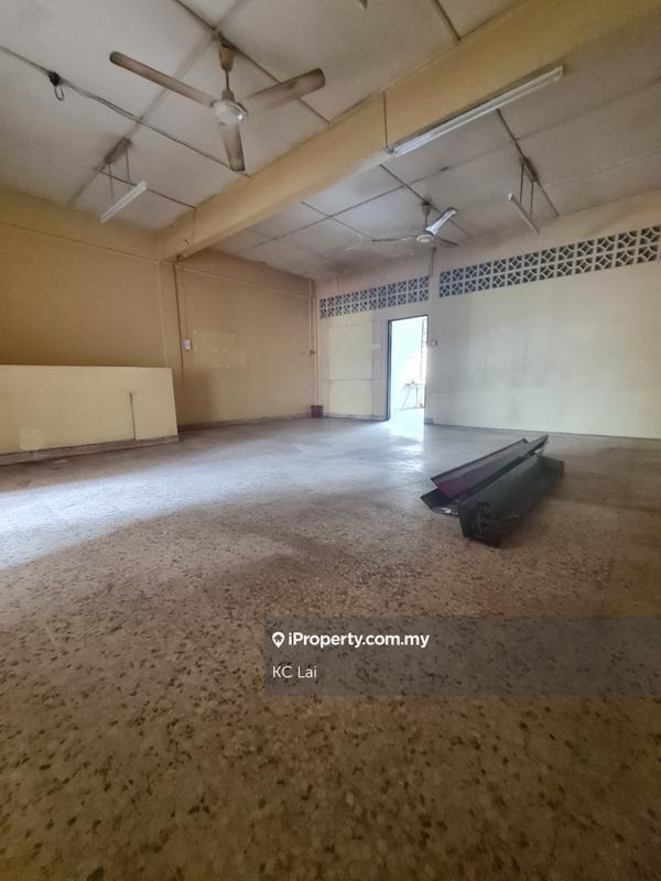 Shop for Sale in Taman Yoon Fook, Seremban by KC Lai - iProperty.com.my