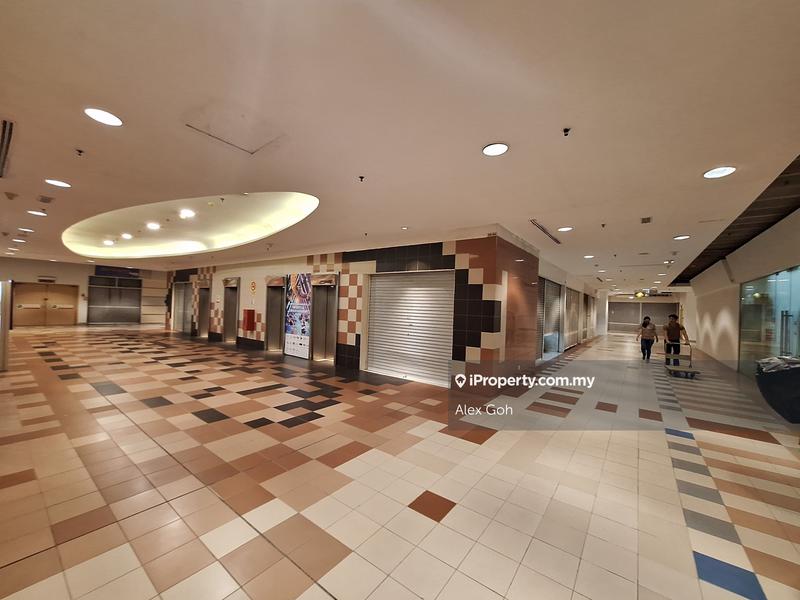 Retail Space for Sale in Berjaya Times Square, KL City Centre by Alex Goh - iProperty.com.my