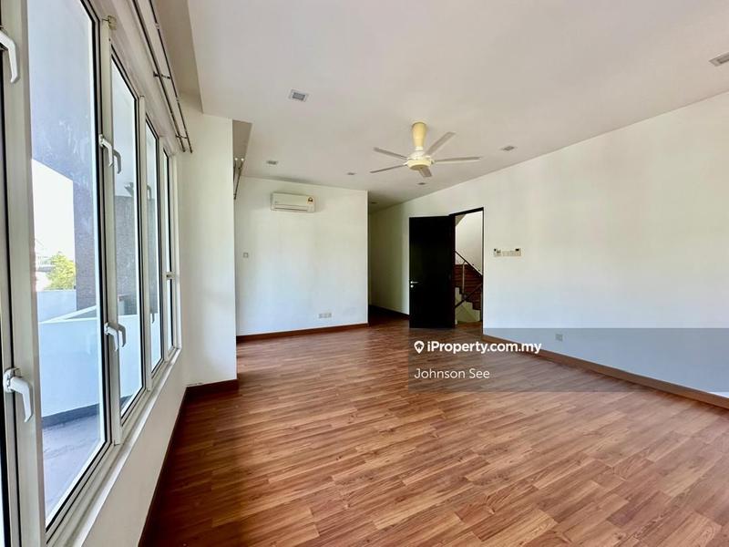 2.5-storey Terraced House for Sale in USJ Heights, Subang Jaya by Johnson See - iProperty.com.my