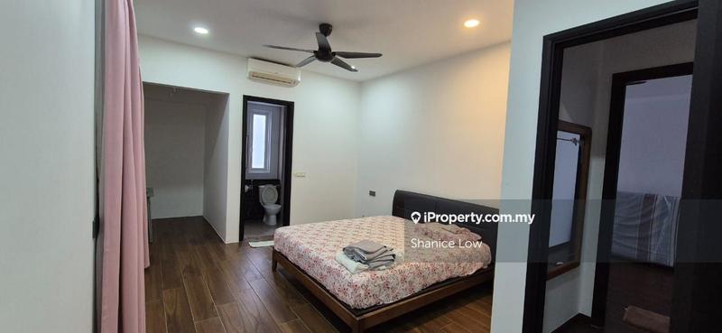 Rumah Berkembar untuk Dijual di Saujana Puchong, Puchong oleh Shanice Low - iProperty.com.my