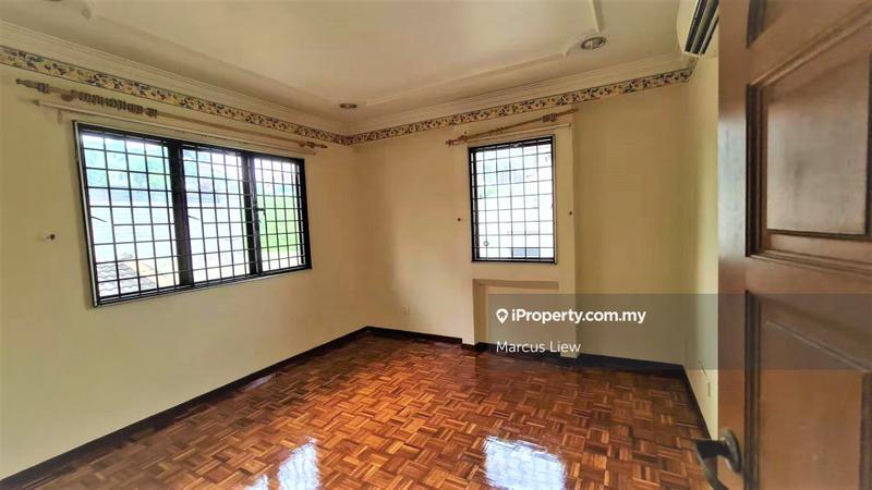 Rumah Berkembar untuk Dijual di Old Klang Road Mid Valley Taman Desa, Taman Desa oleh Marcus Liew - iProperty.com.my