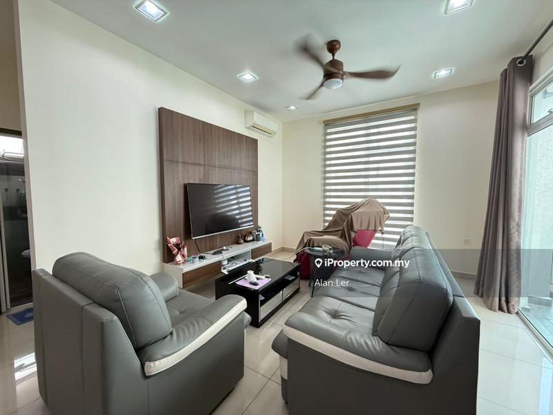 For Sale - M Condominium @ Larkin