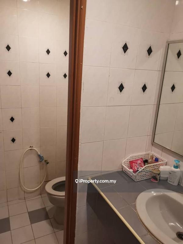 Pejabat untuk Dijual di Petaling Jaya, Selangor oleh Chen Kah Seng - iProperty.com.my