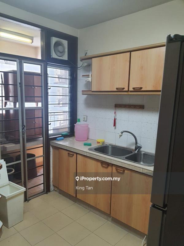 Condominium for Sale in Vista Kiara by King Tan - iProperty.com.my